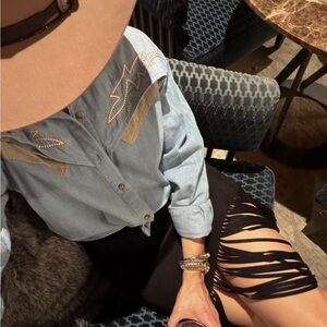 Vintage Adobe Rose denim western country jean button down up shirt small s